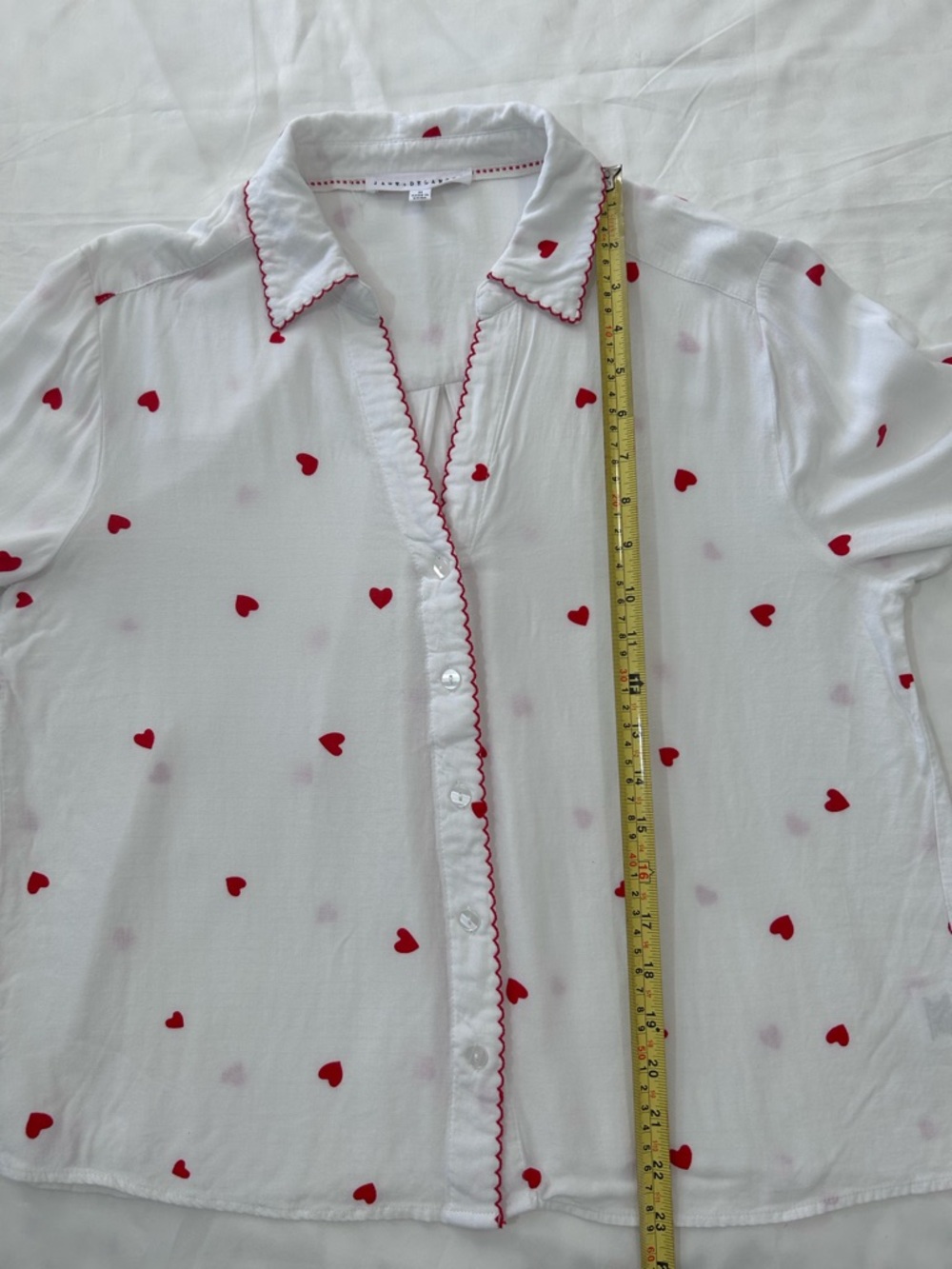 Jane + Delancey Allie Top, white button-down Heart Print Blouse. M - Picture 9 of 12